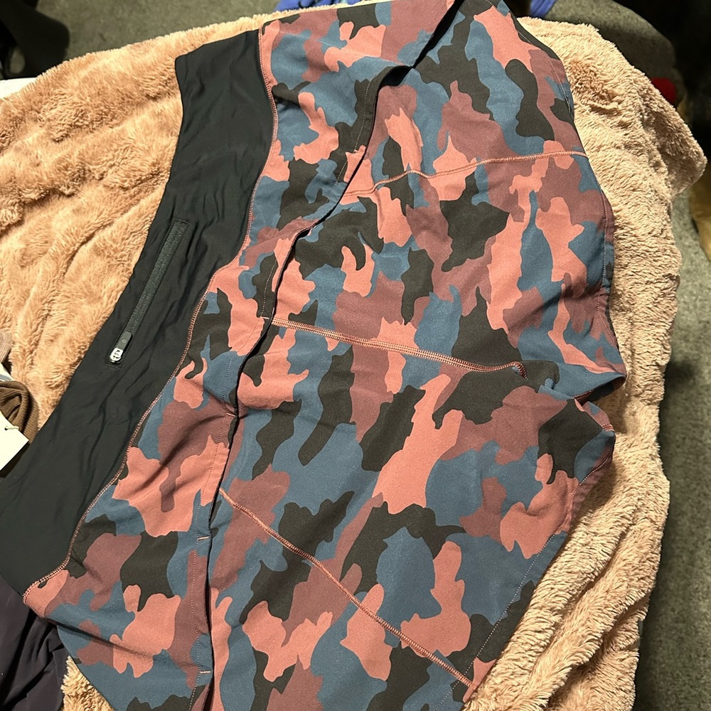 Lululemon Speed Up Shorts